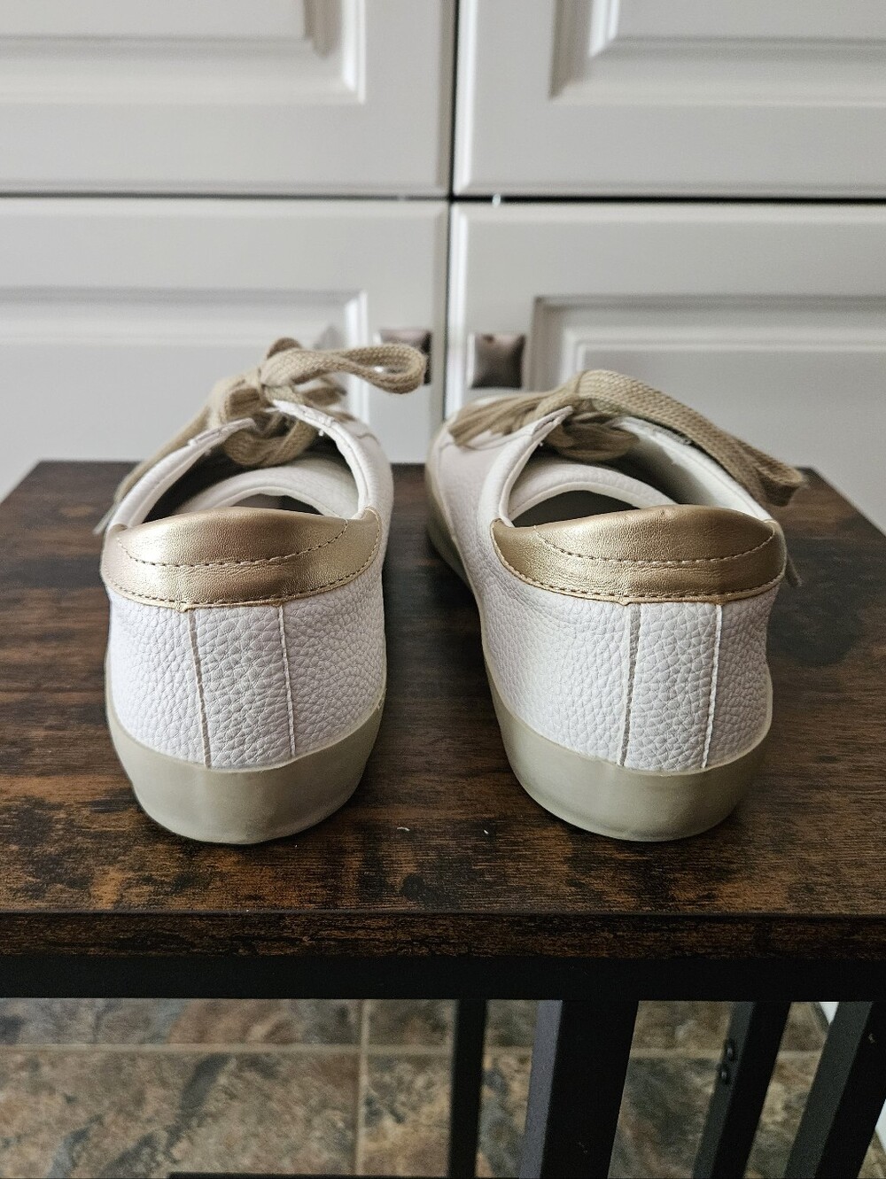 ShuShop Paula Gold Glitter Star White Leather Sneakers Casual Glam Athleisure - Picture 4 of 8